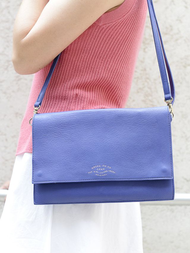 Blue, Shoulder, Bag, Textile, Red, Style, Electric blue, Shoulder bag, Fashion, Cobalt blue, 