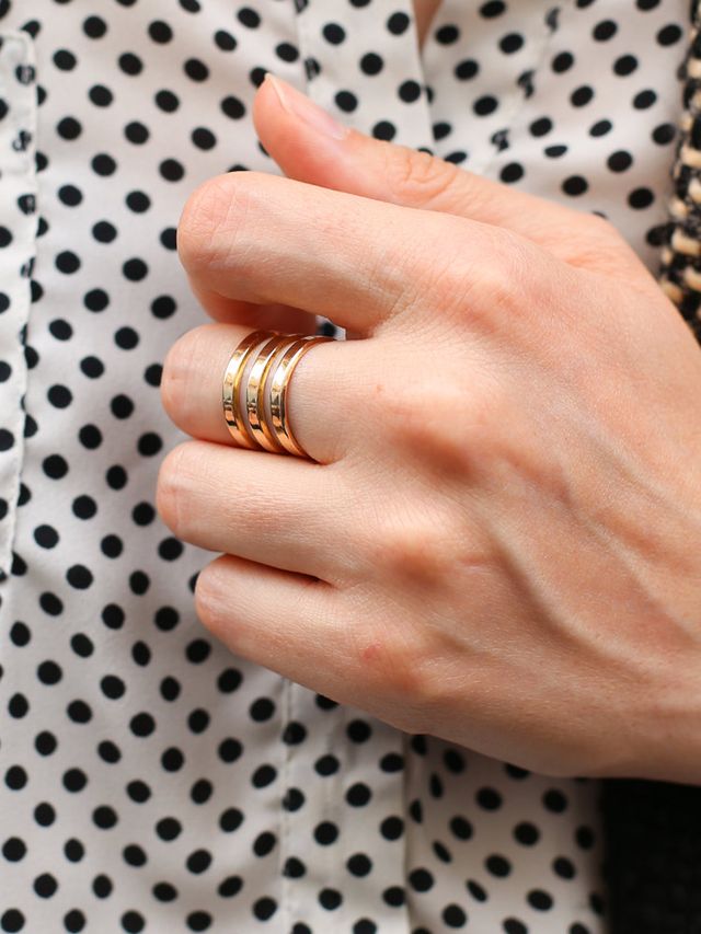 Finger, Pattern, Jewellery, Nail, Ring, Polka dot, Engagement ring, Wedding ring, Beige, Nail care, 