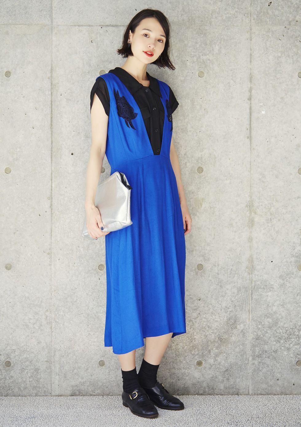 Clothing, Blue, Dress, Sleeve, Shoulder, Textile, Joint, Style, One-piece garment, Formal wear, 