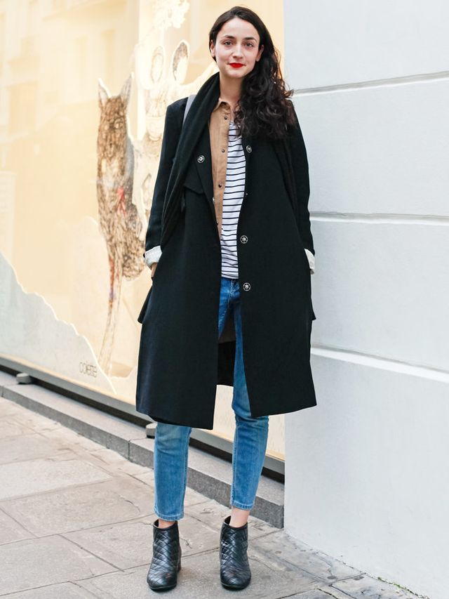 Clothing, Sleeve, Textile, Joint, Outerwear, Coat, Denim, Style, Street fashion, Winter, 