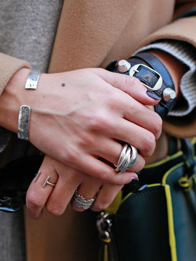 Finger, Wrist, Fashion accessory, Hand, Nail, Watch, Ring, Jewellery, Metal, Fashion, 