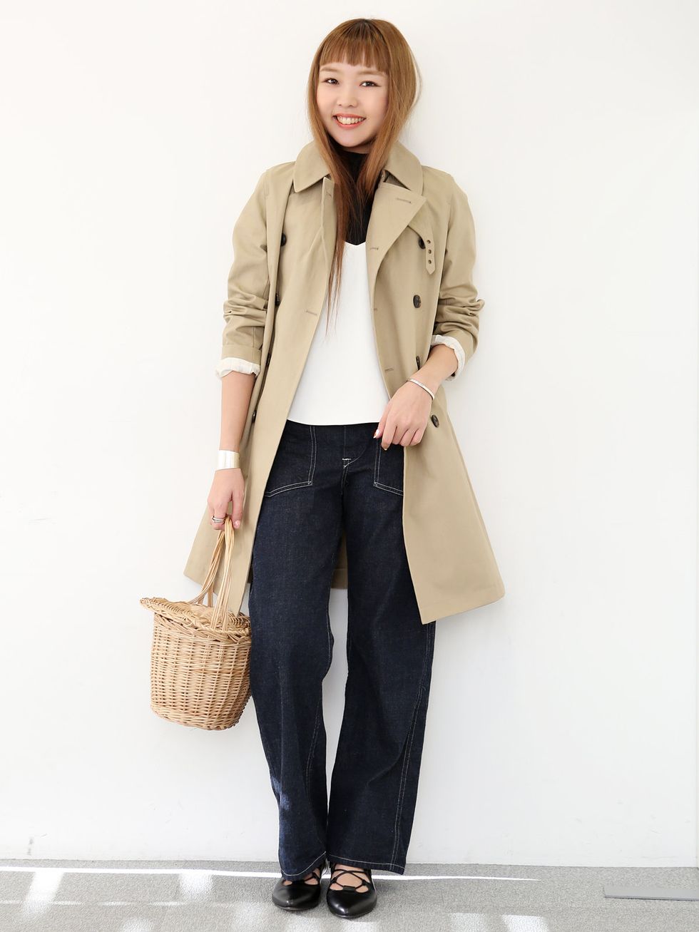 Clothing, Brown, Product, Sleeve, Bag, Collar, Textile, Outerwear, Khaki, Style, 