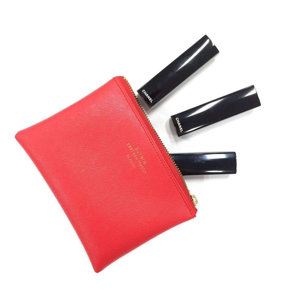 Lipstick, Red, Carmine, Cosmetics, Tints and shades, Wallet, Stationery, Rectangle, Coquelicot, Eye shadow, 