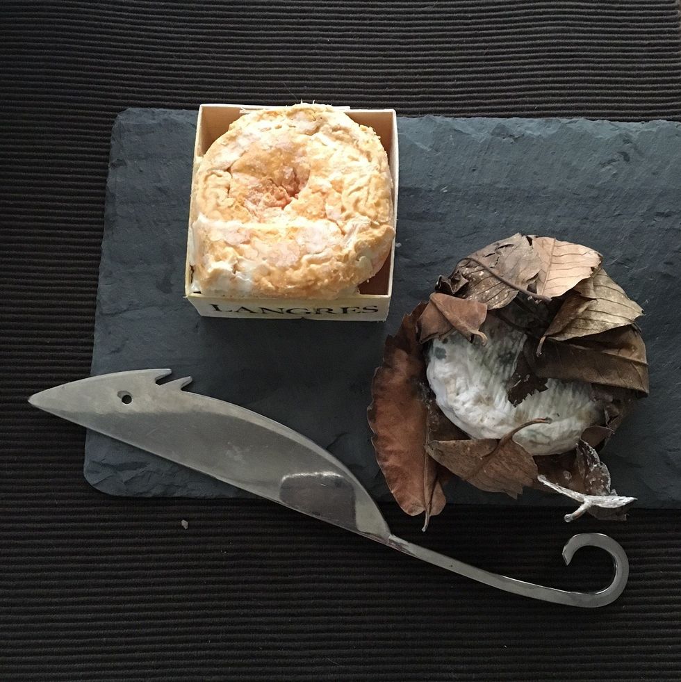 Kitchen utensil, Still life photography, Plate, Staple food, Knife, Silver, Blade, Breakfast, 