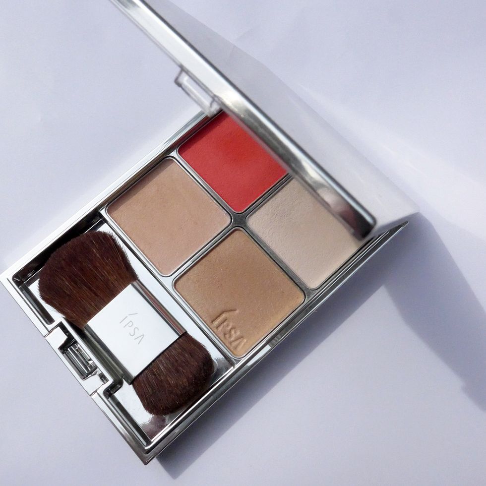 Brown, Eye shadow, Amber, Cosmetics, Tints and shades, Peach, Tan, Rectangle, Silver, Lipstick, 