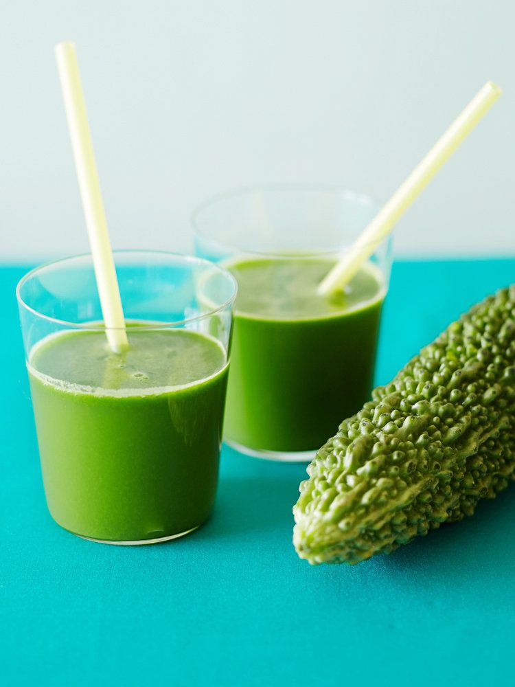 Green, Ingredient, Juice, Drink, Vegetable juice, Liquid, Aojiru, Produce, Momordica charantia, Health shake, 