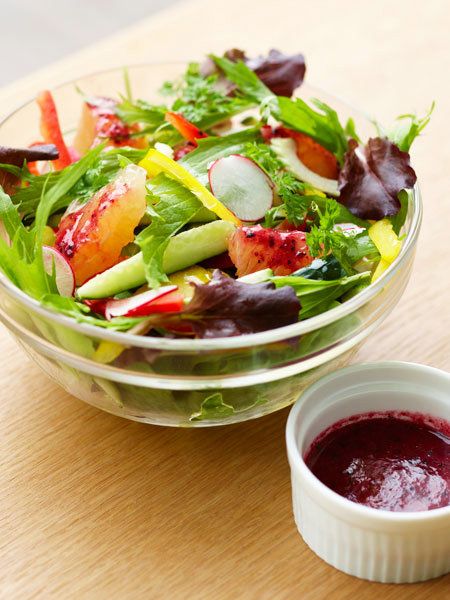 Food, Salad, Cuisine, Ingredient, Leaf vegetable, Produce, Dish, Jam, Vegetable, Garden salad, 