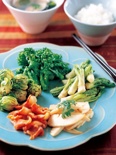 Food, Cuisine, Dishware, Ingredient, Tableware, Leaf vegetable, Produce, Dish, Recipe, Bowl, 