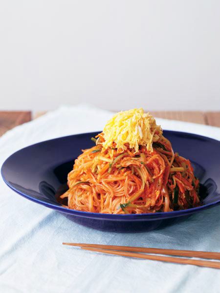 Cuisine, Food, Ingredient, Spaghetti, Noodle, Pasta, Dish, Chinese noodles, Tableware, Al dente, 