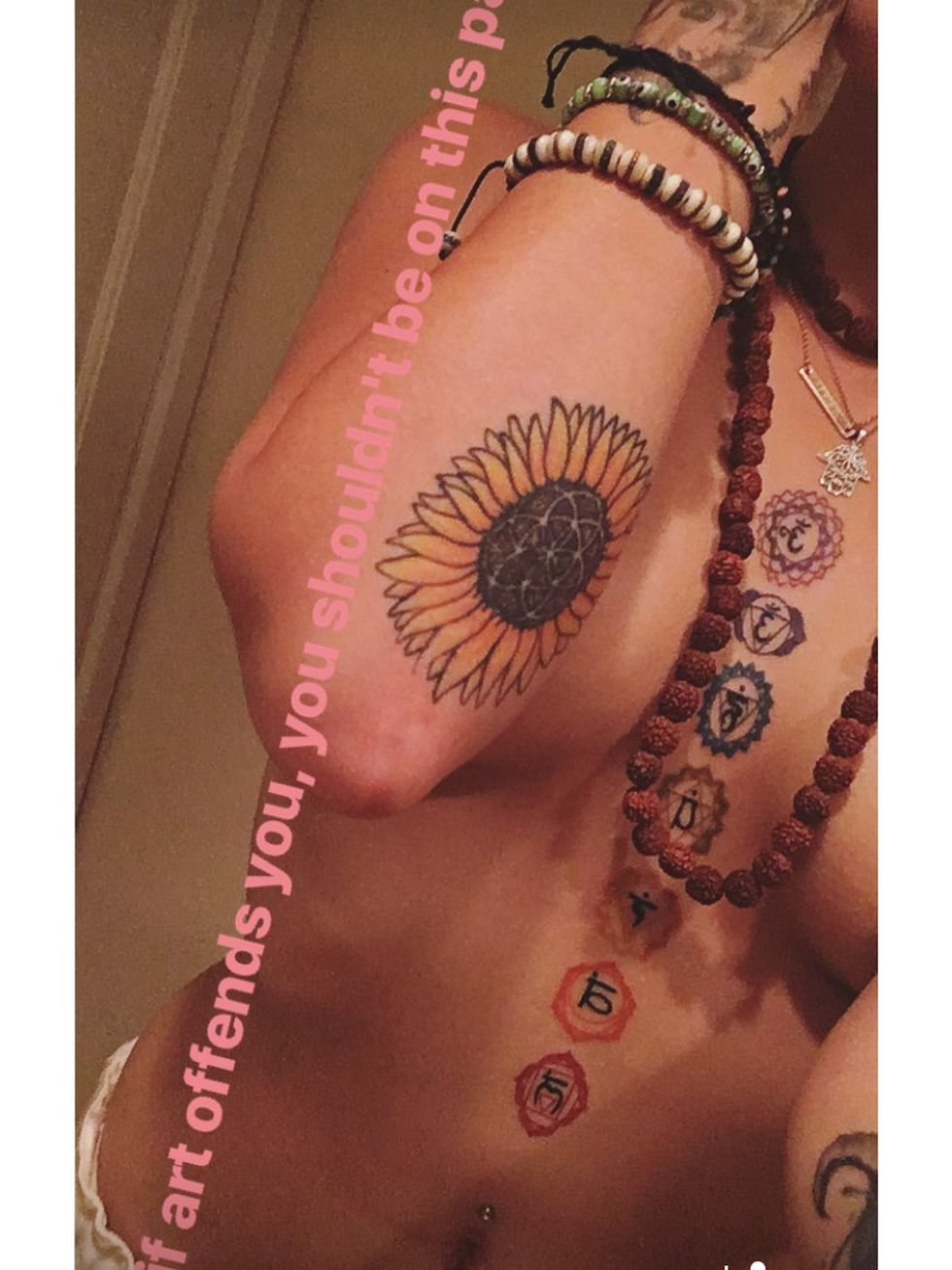 Joint, Shoulder, Pattern, Arm, Neck, Mehndi, Design, Tattoo, Human body, Temporary tattoo, 