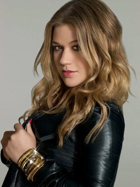 ケリー・クラークソン直筆サイン入り写真…Kelly Clarkson… ケリー・クラークソンのサイン入り8x10写真 - Etsy 日本