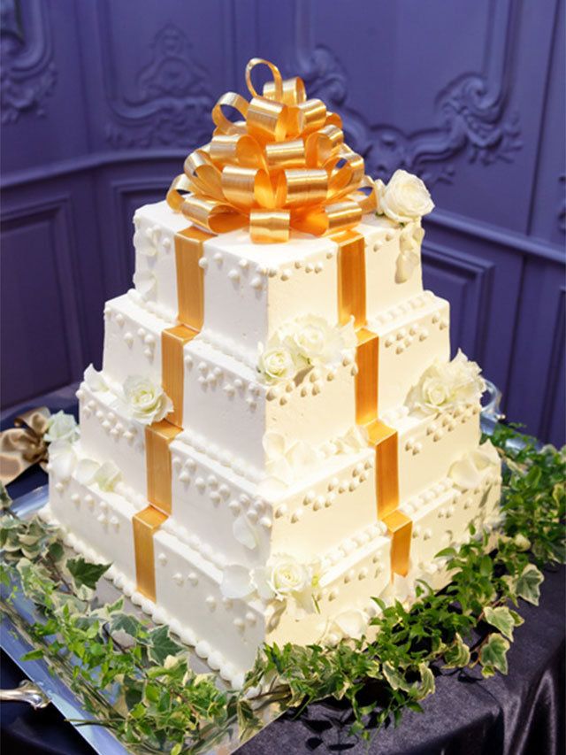 Cake, Buttercream, Sugar paste, Icing, Cake decorating, Wedding cake, Royal icing, Pasteles, Whipped cream, Sugar cake, 