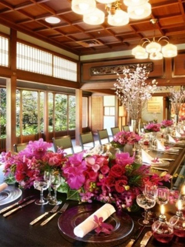 Building, Restaurant, Room, Property, Flower, Dining room, Interior design, Pink, Flower Arranging, Floristry, 