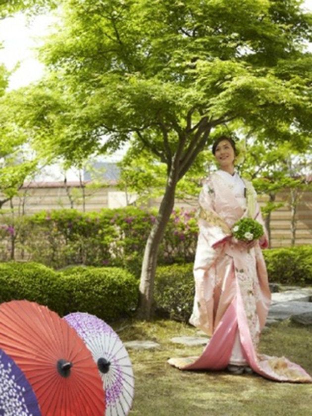 Garden, Umbrella, Spring, Costume, Gown, Tradition, Yard, 