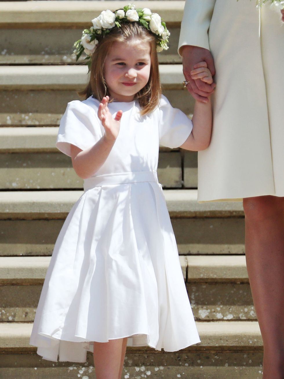 Clothing, Dress, Sleeve, Stairs, Textile, White, Standing, Child, Hair accessory, Fashion, 