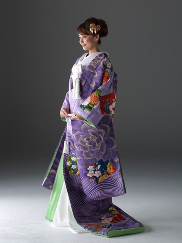 Sleeve, Textile, Purple, Kimono, Fashion, Gown, Costume design, Costume, Fashion design, Silk, 