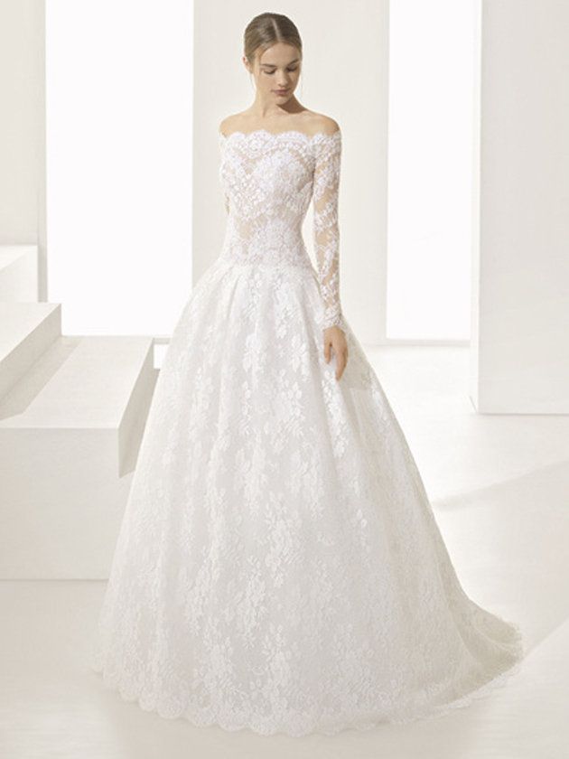Clothing, Bridal clothing, Sleeve, Dress, Shoulder, Textile, Photograph, Standing, White, Wedding dress, 
