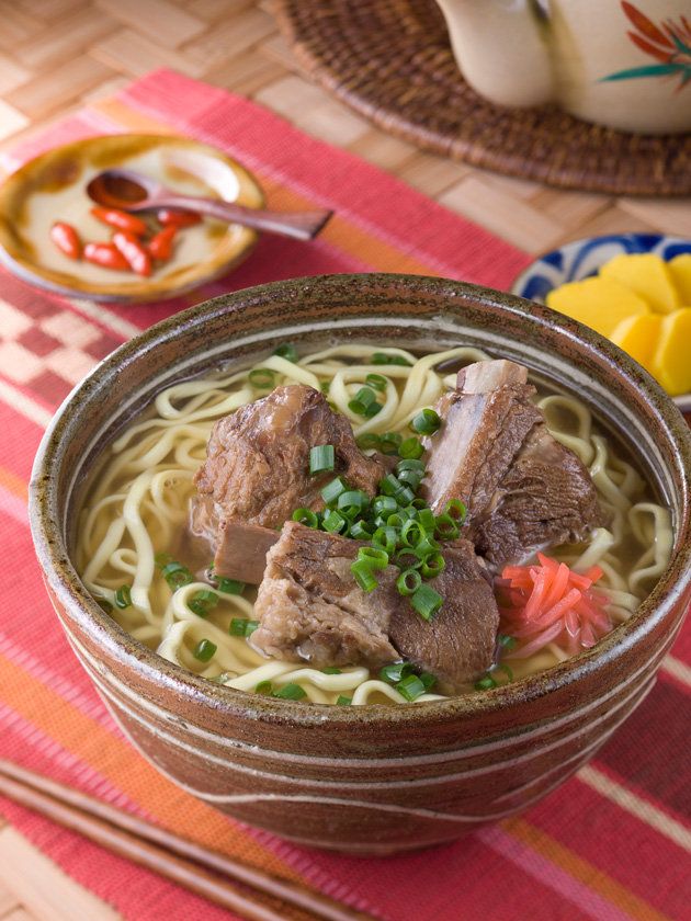 Dish, Food, Cuisine, Noodle soup, Okinawa soba, Beef noodle soup, Ingredient, Meat, Boiled beef, Soup, 