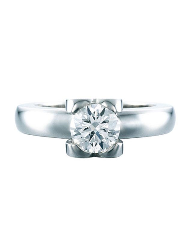 Ring, Engagement ring, Pre-engagement ring, Jewellery, Platinum, Fashion accessory, Diamond, Body jewelry, Metal, Gemstone, 