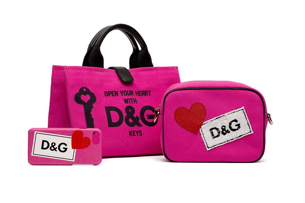 Pink, Bag, Handbag, Fashion accessory, Magenta, Font, Material property, Luggage and bags, 