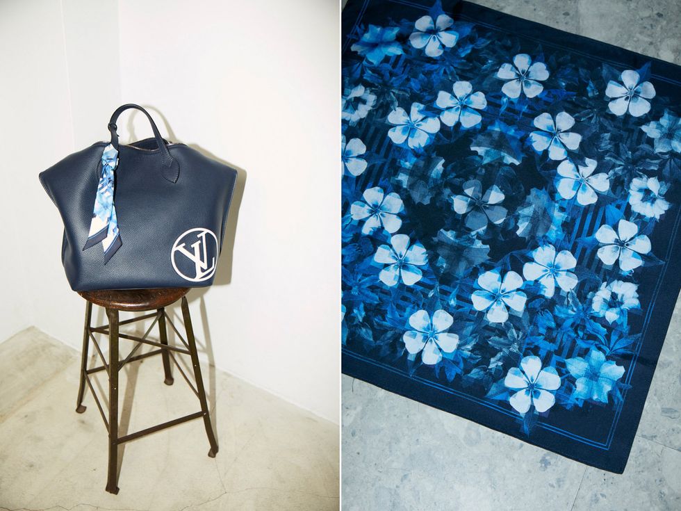 Blue, Bag, Handbag, Cobalt blue, Textile, Electric blue, Design, Visual arts, Tote bag, Fashion accessory, 