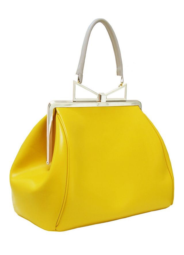 Product, Yellow, Bag, Style, Amber, Fashion accessory, Shoulder bag, Fashion, Leather, Metal, 
