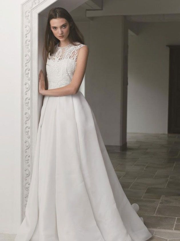 Gown, Wedding dress, Clothing, Dress, Fashion model, Shoulder, Bridal clothing, Bridal party dress, Photograph, A-line, 