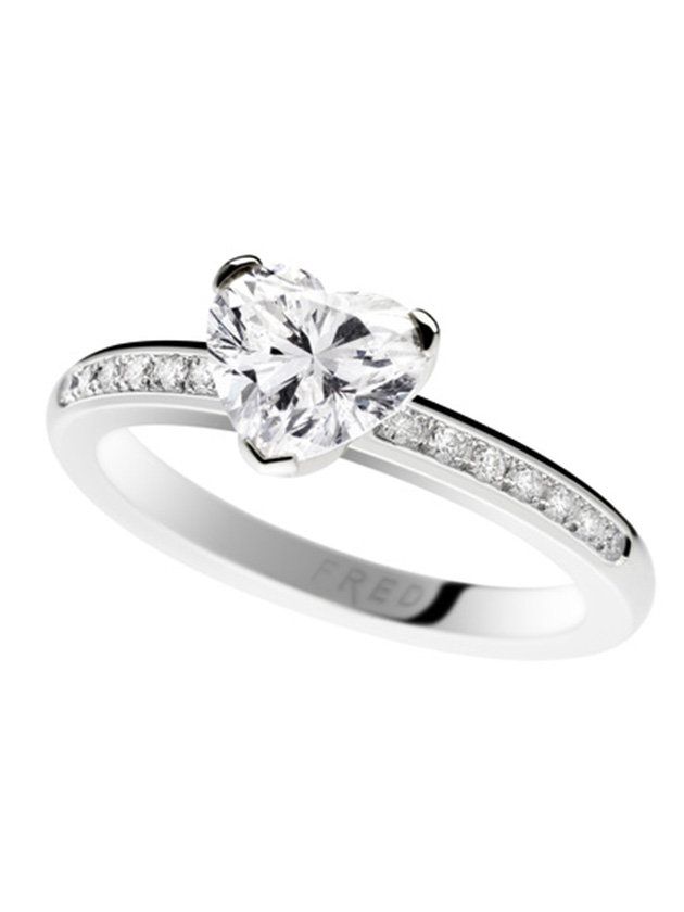 Ring, Engagement ring, Jewellery, Pre-engagement ring, Fashion accessory, Diamond, Platinum, Gemstone, Wedding ring, Body jewelry, 