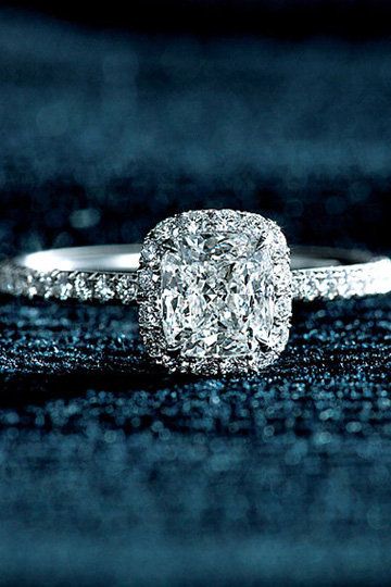 Ring, Diamond, Engagement ring, Jewellery, Fashion accessory, Still life photography, Wedding ring, Gemstone, Macro photography, Body jewelry, 