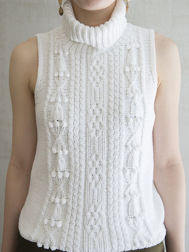 Shoulder, Textile, Joint, White, Fashion, Neck, Crochet, Wool, Woolen, Pattern, 