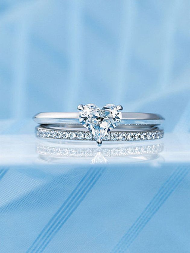 Blue, Jewellery, Engagement ring, Pre-engagement ring, Ring, Wedding ring, Diamond, Macro photography, Gemstone, Wedding ceremony supply, 