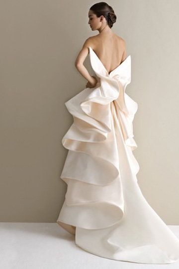 Gown, Wedding dress, Clothing, Dress, Fashion model, Bridal party dress, Bridal clothing, Shoulder, A-line, Bridal accessory, 