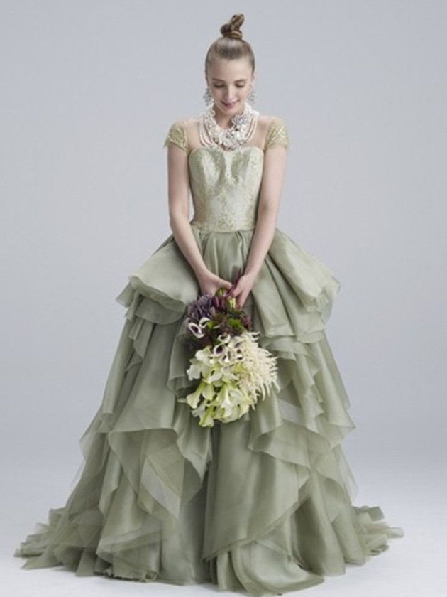 Clothing, Dress, Sleeve, Petal, Shoulder, Bridal clothing, Textile, Photograph, Gown, Joint, 