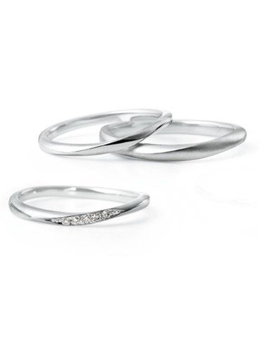 Metal, Platinum, Silver, Fashion accessory, Jewellery, Ring, Bangle, Wedding ring, Mineral, Circle, 