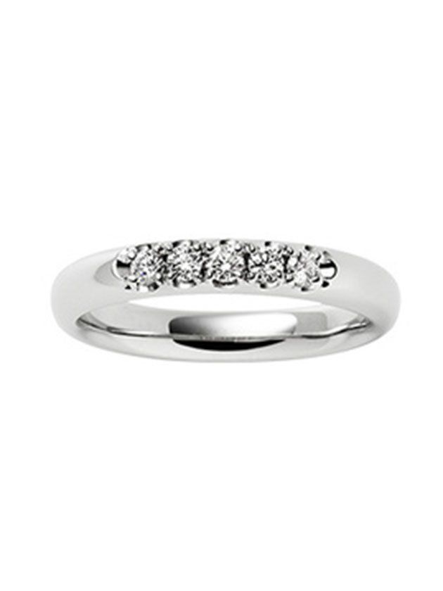Ring, Platinum, Metal, Fashion accessory, Jewellery, Wedding ring, Diamond, Silver, Engagement ring, Wedding ceremony supply, 