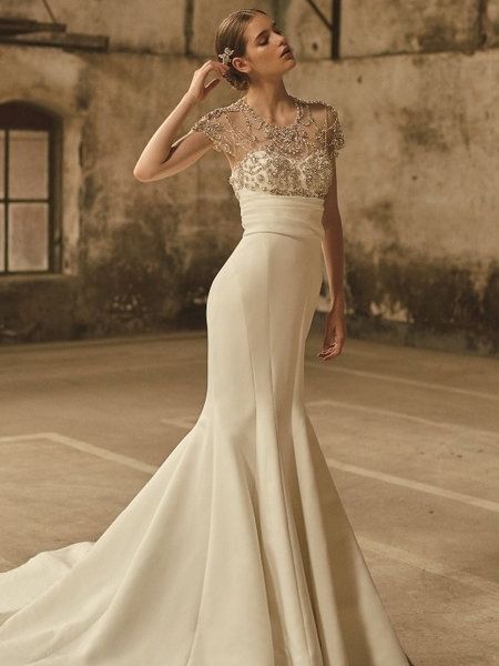 Clothing, Window, Sleeve, Shoulder, Photograph, Joint, Gown, Formal wear, Style, Wedding dress, 