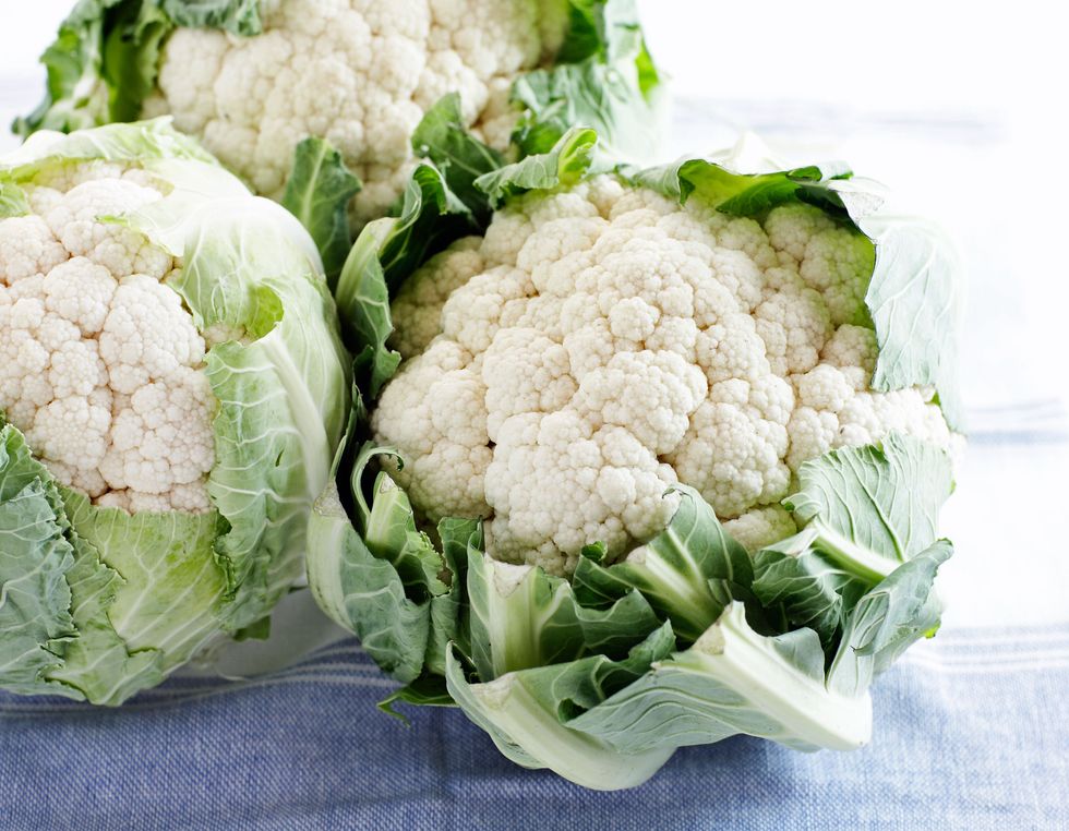 Cauliflower, Food, Cruciferous vegetables, Vegetable, Leaf vegetable, Dish, Ingredient, wild cabbage, Produce, Cuisine, 