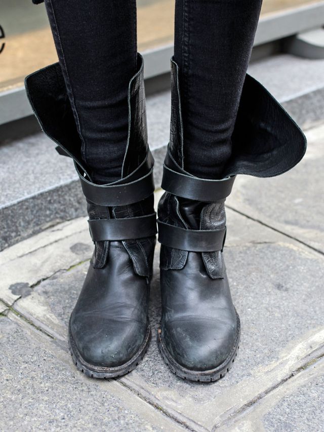 Footwear, Boot, Style, Leather, Fashion, Black, Grey, Material property, Knee-high boot, Silver, 