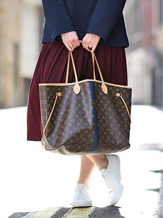Clothing, Blue, Brown, Bag, Textile, White, Red, Pattern, Fashion accessory, Style, 