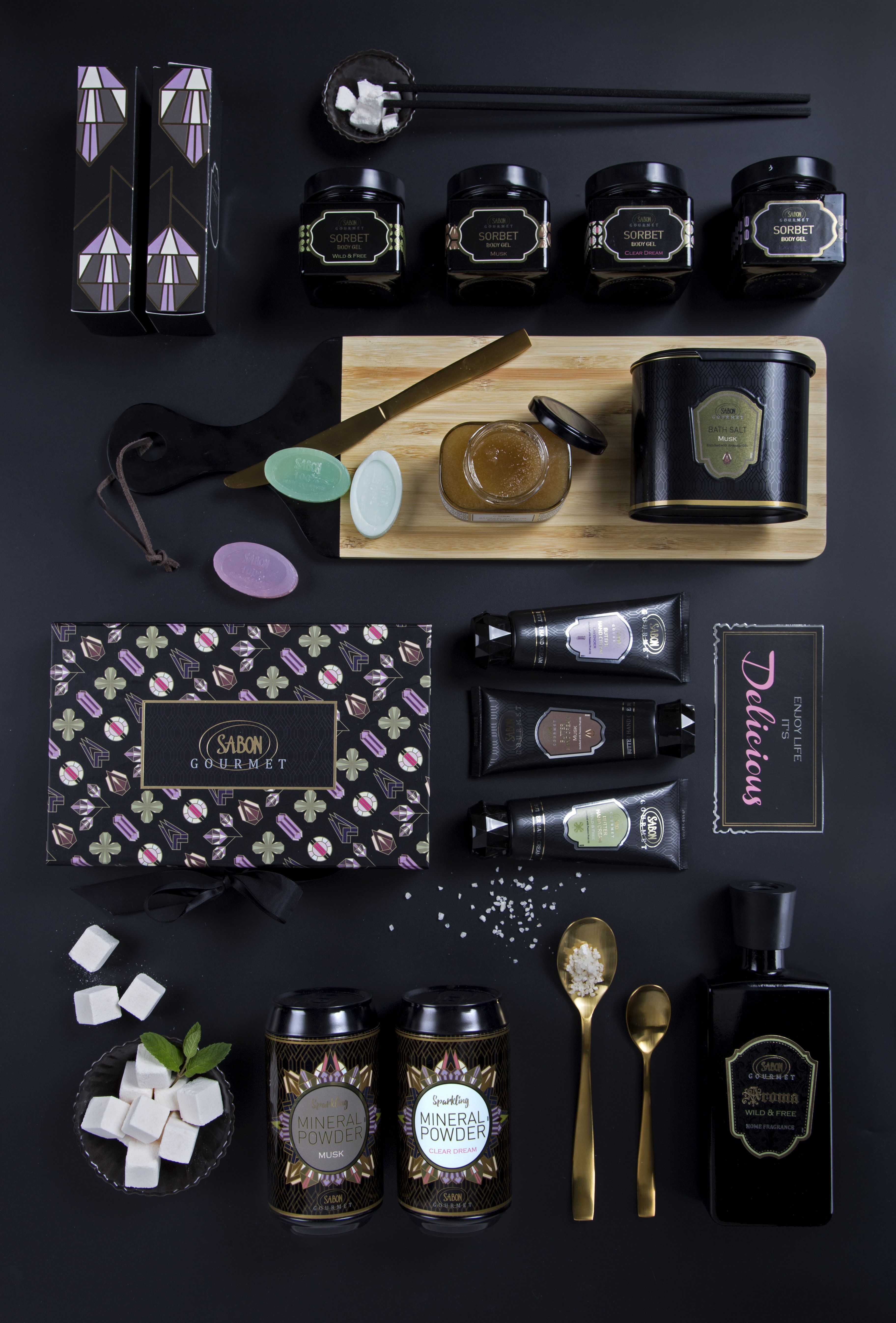 初売り旅行 世界に先駆けて登場！ GOURMET」で、ラグジュアリーな 「SABON バスグッズ