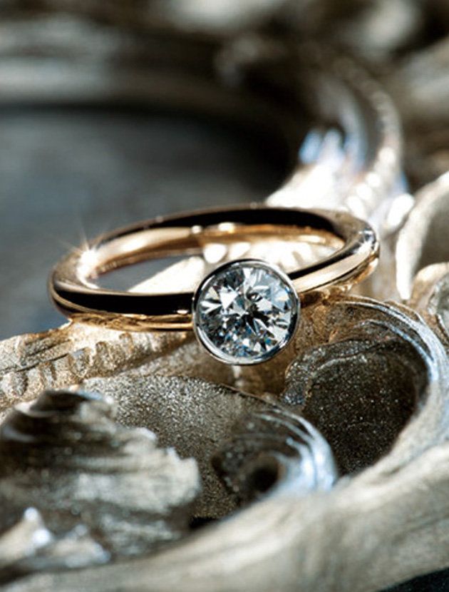 Ring, Fashion accessory, Engagement ring, Jewellery, Wedding ring, Diamond, Body jewelry, Wedding ceremony supply, Metal, Platinum, 