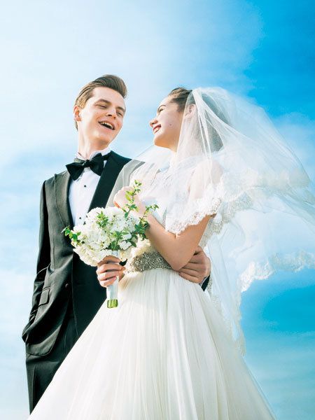 Clothing, Blue, Bridal clothing, Coat, Bridal veil, Dress, Textile, Veil, Photograph, Wedding dress, 