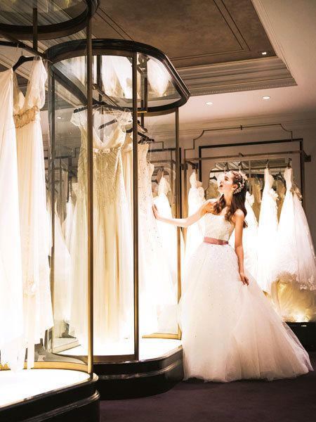 Lighting, Dress, Bridal clothing, Textile, Interior design, Ceiling, Gown, Bride, Wedding dress, Interior design, 
