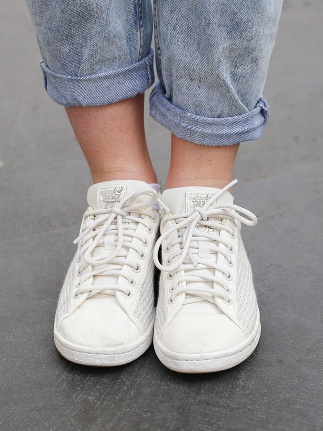 Footwear, Blue, Shoe, Product, Denim, Textile, Human leg, Jeans, White, Style, 