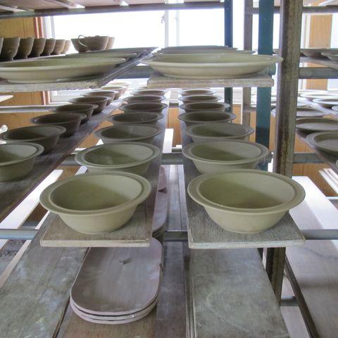 Serveware, Dishware, Green, Porcelain, Ceramic, earthenware, Pottery, Creative arts, Clay, Composite material, 
