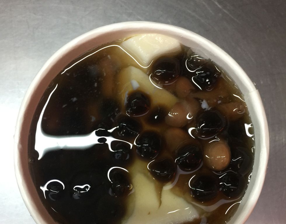 Food, Dish, Cuisine, Grass jelly, Douhua, Guilinggao, Tong sui, Soup, Snack, Taho, 