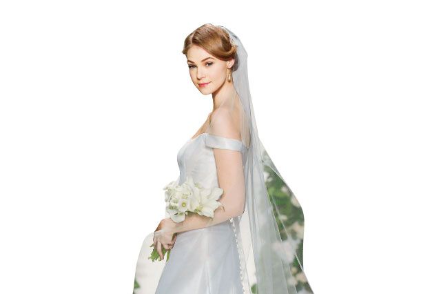 Clothing, Sleeve, Bridal clothing, Dress, Shoulder, Textile, Standing, White, Gown, Formal wear, 