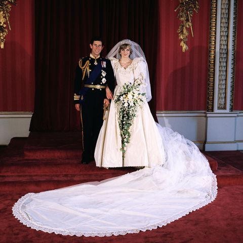 驚愕 史上最も高額なウエディングドレスをまとったセレブ花嫁 Top10 Elle Mariage エル マリアージュ