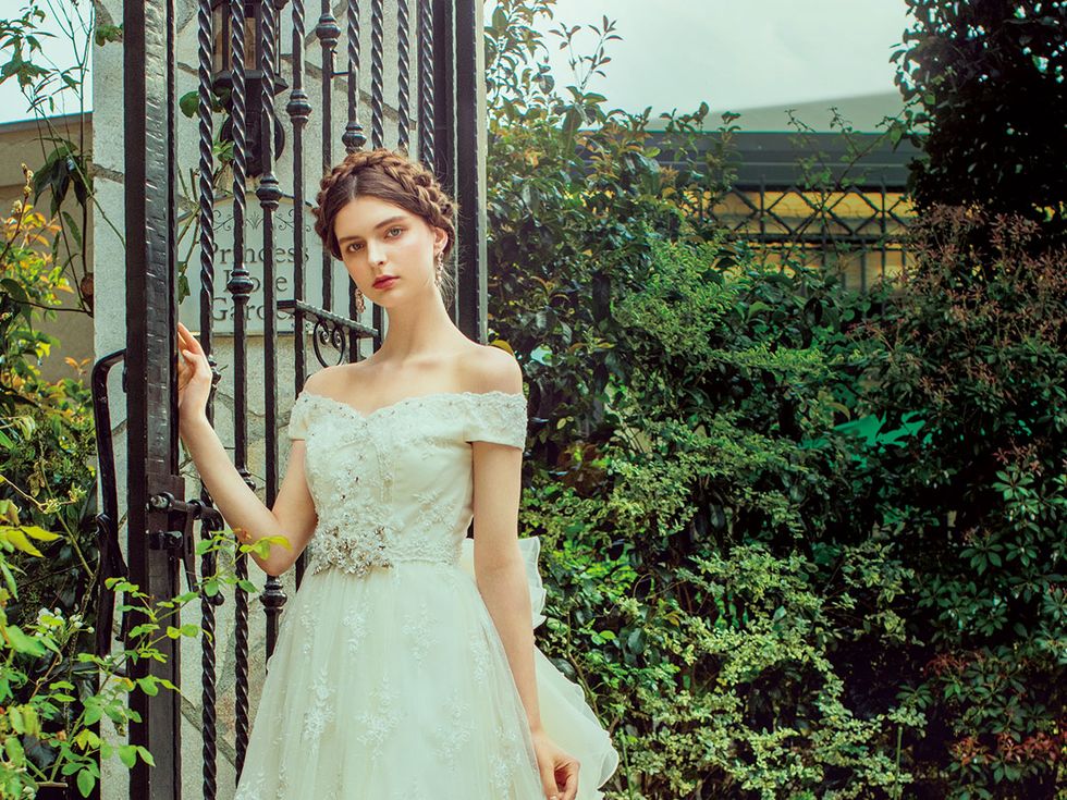 Gown, Wedding dress, Dress, Bride, Clothing, Bridal party dress, Photograph, Bridal clothing, Shoulder, Bridal accessory, 