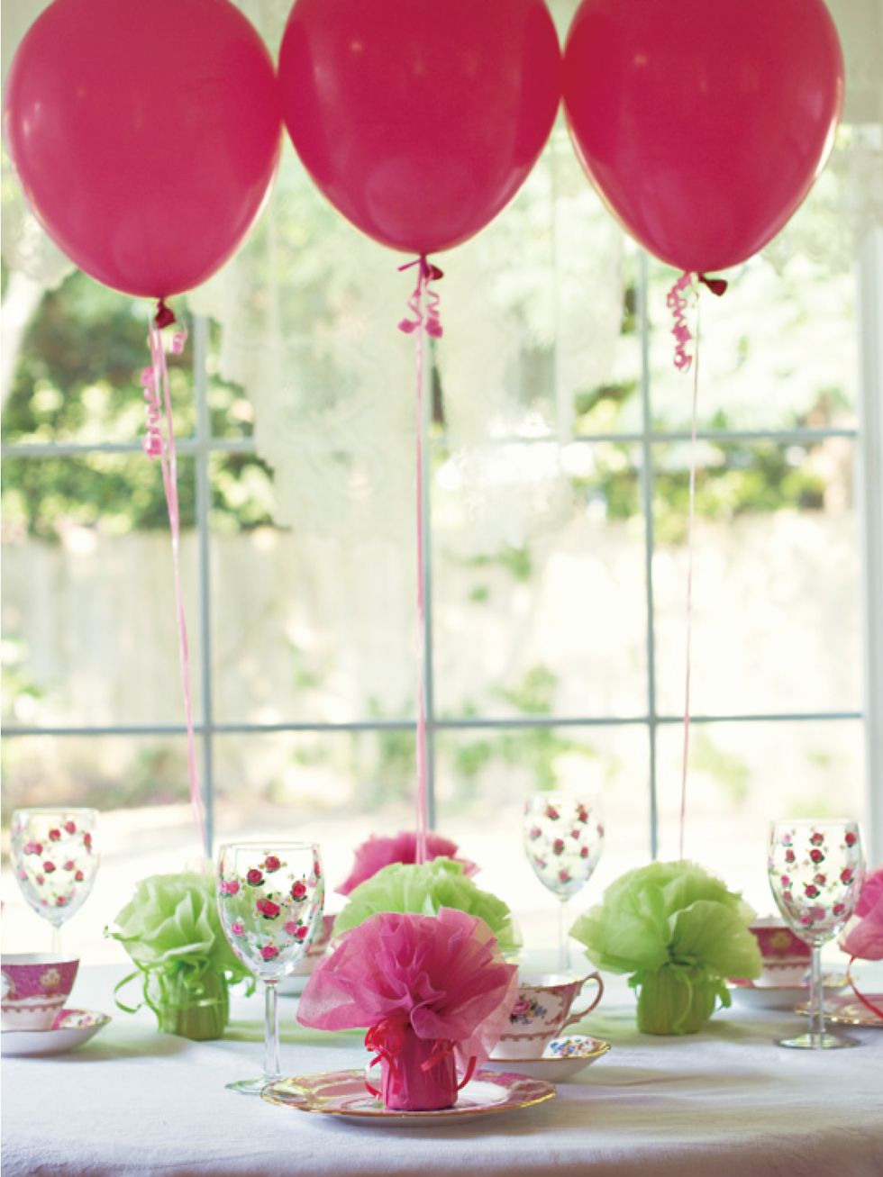 Balloon, Pink, Party supply, Decoration, Centrepiece, Party, Magenta, Birthday, Table, Event, 